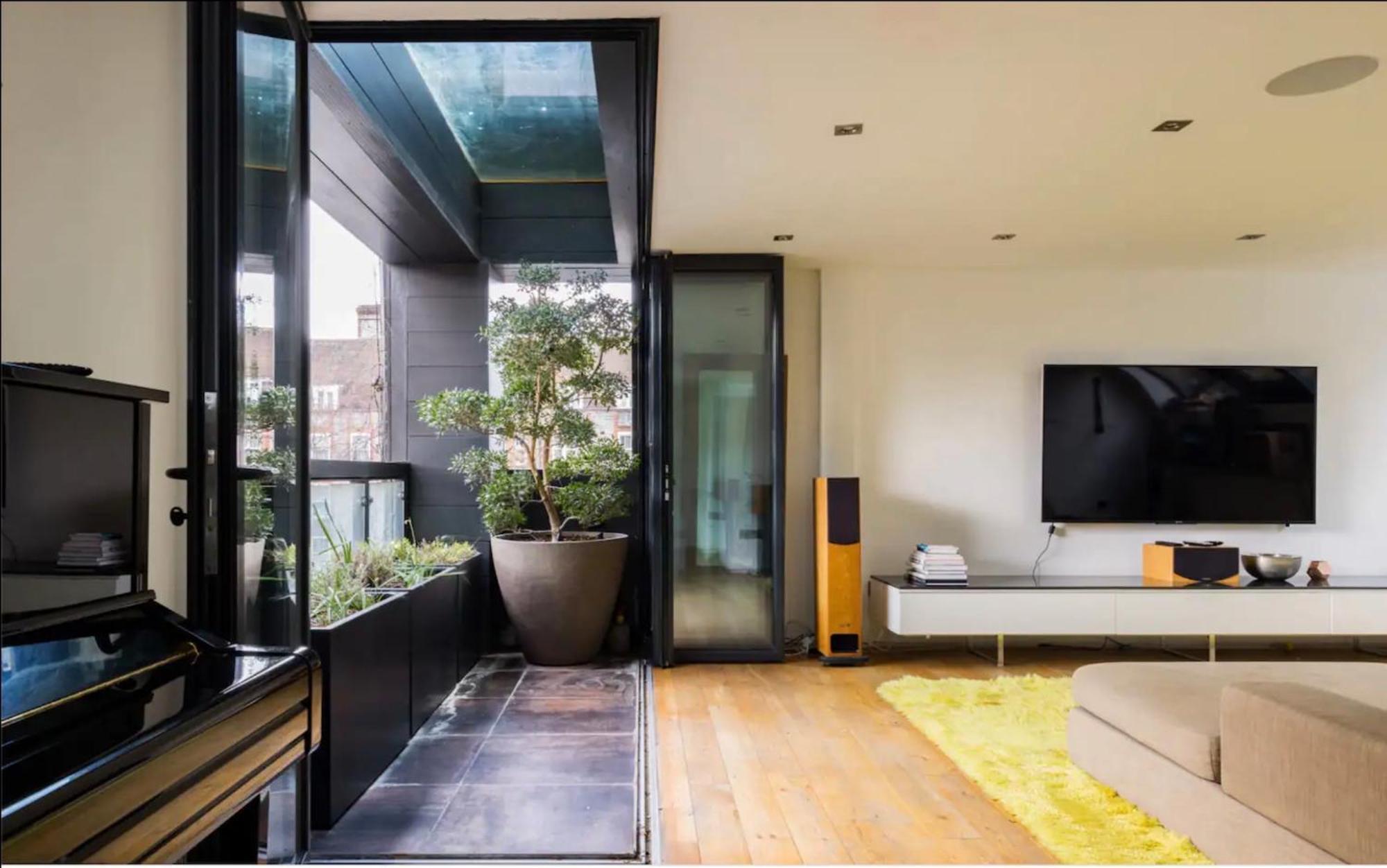 Stunning 3 Bedroom, 3 Bathroom Duplex With Terrace Londra Esterno foto