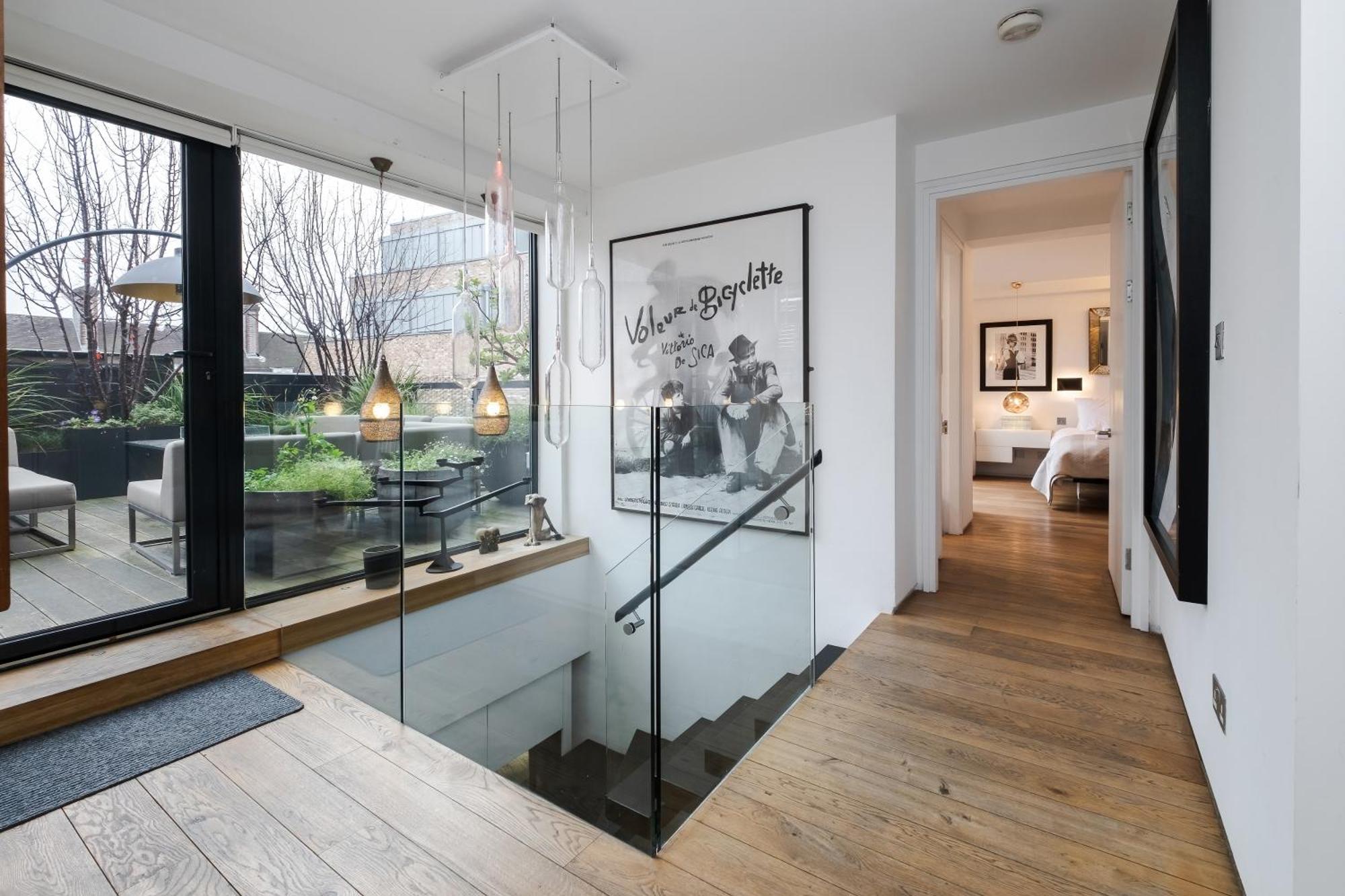 Stunning 3 Bedroom, 3 Bathroom Duplex With Terrace Londra Esterno foto
