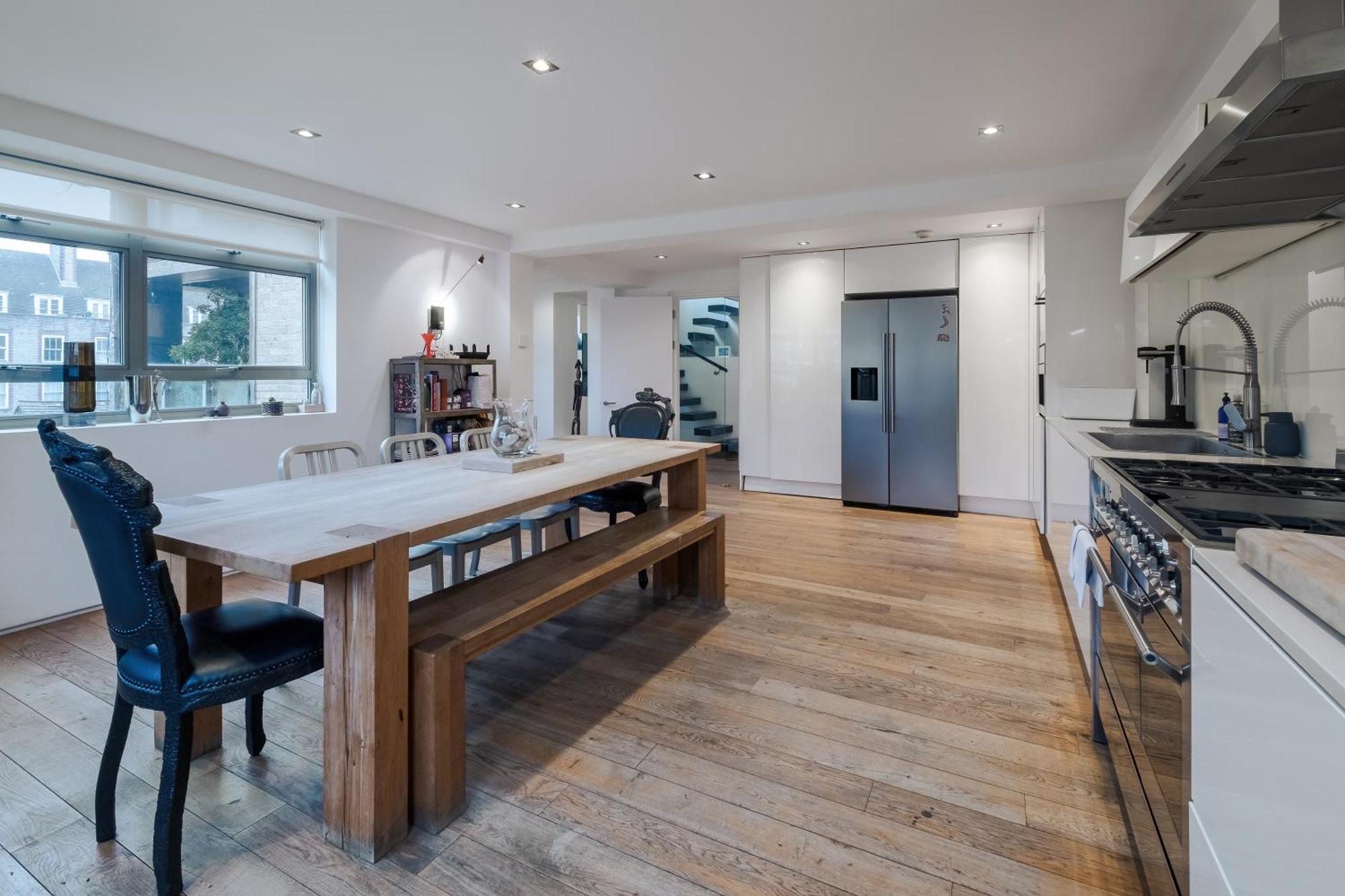 Stunning 3 Bedroom, 3 Bathroom Duplex With Terrace Londra Esterno foto